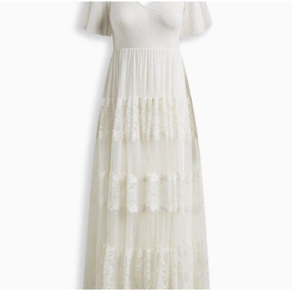 Torrid Ivory Lace A-line Boho Wedding Dress Size 22 NWT - Picture 2 of 10